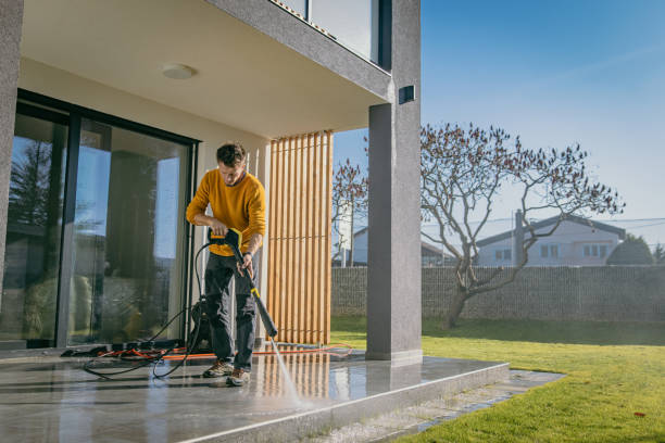 Best Animal Enclosure Cleaning  in Baltimore, MD